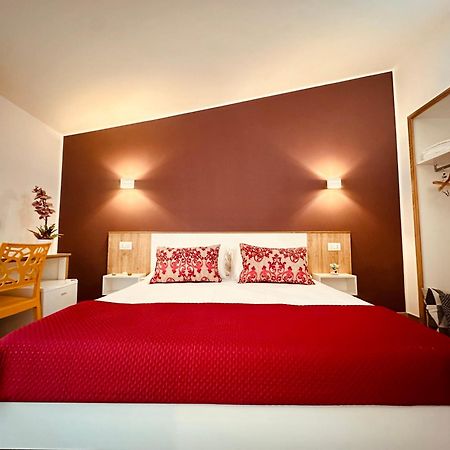 تروبيا B&B The Sun - Family Rooms المظهر الخارجي الصورة