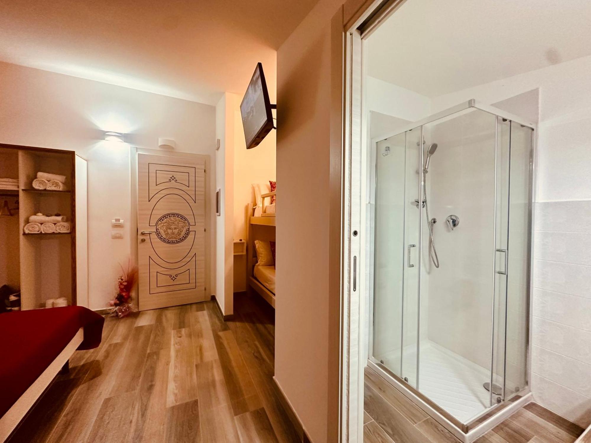 تروبيا B&B The Sun - Family Rooms المظهر الخارجي الصورة