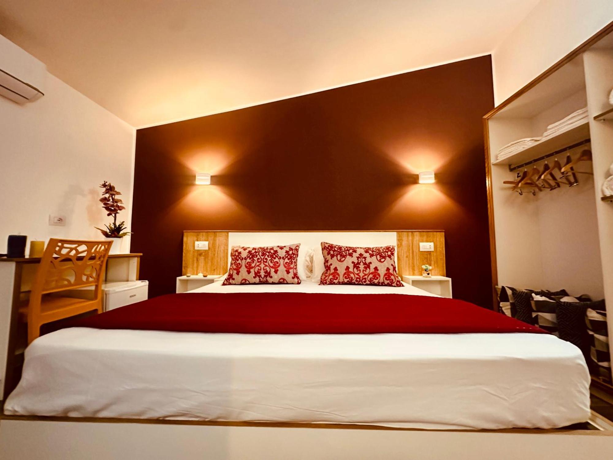 تروبيا B&B The Sun - Family Rooms المظهر الخارجي الصورة
